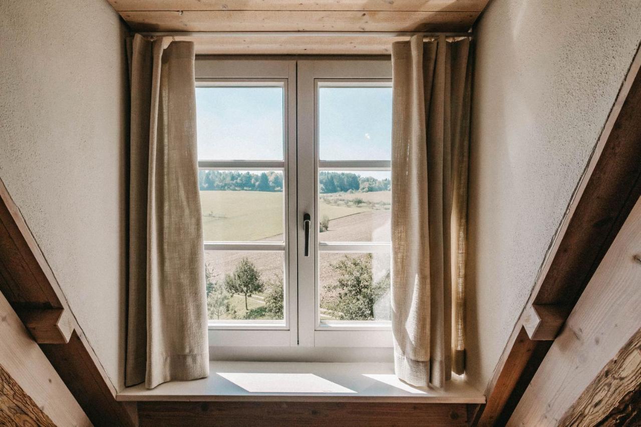 Naturhotel Die Maise Hayingen エクステリア 写真