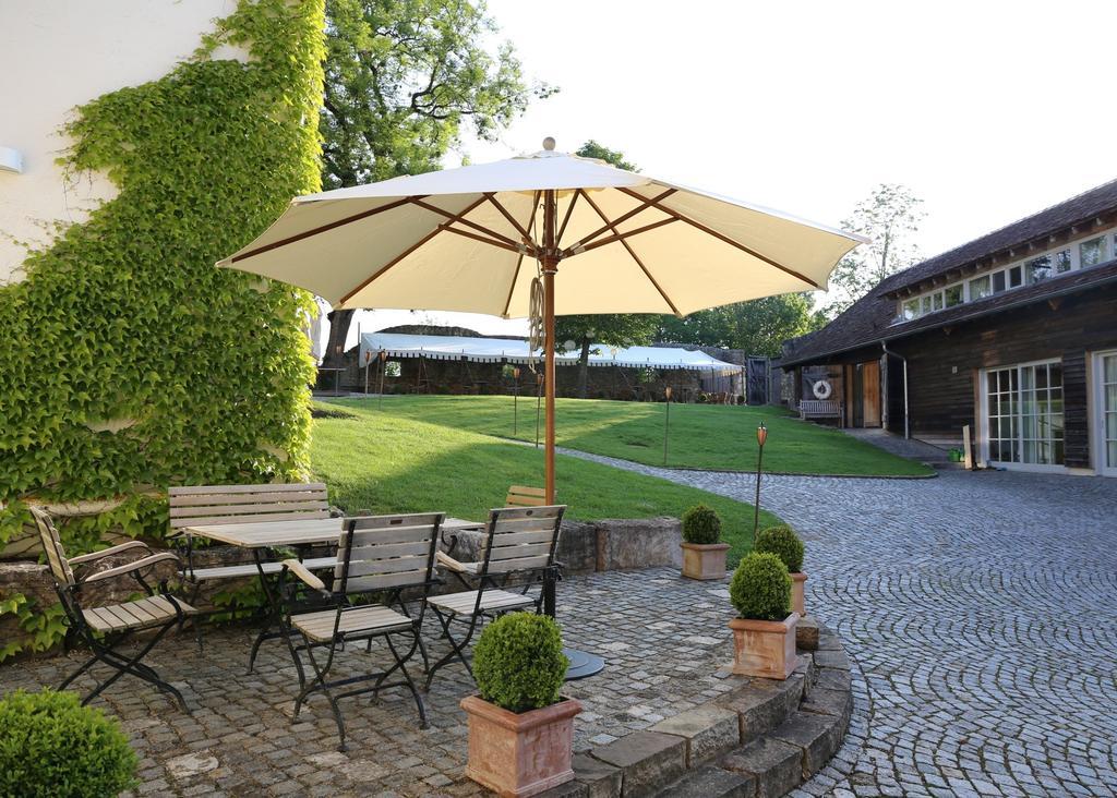 Naturhotel Die Maise Hayingen エクステリア 写真